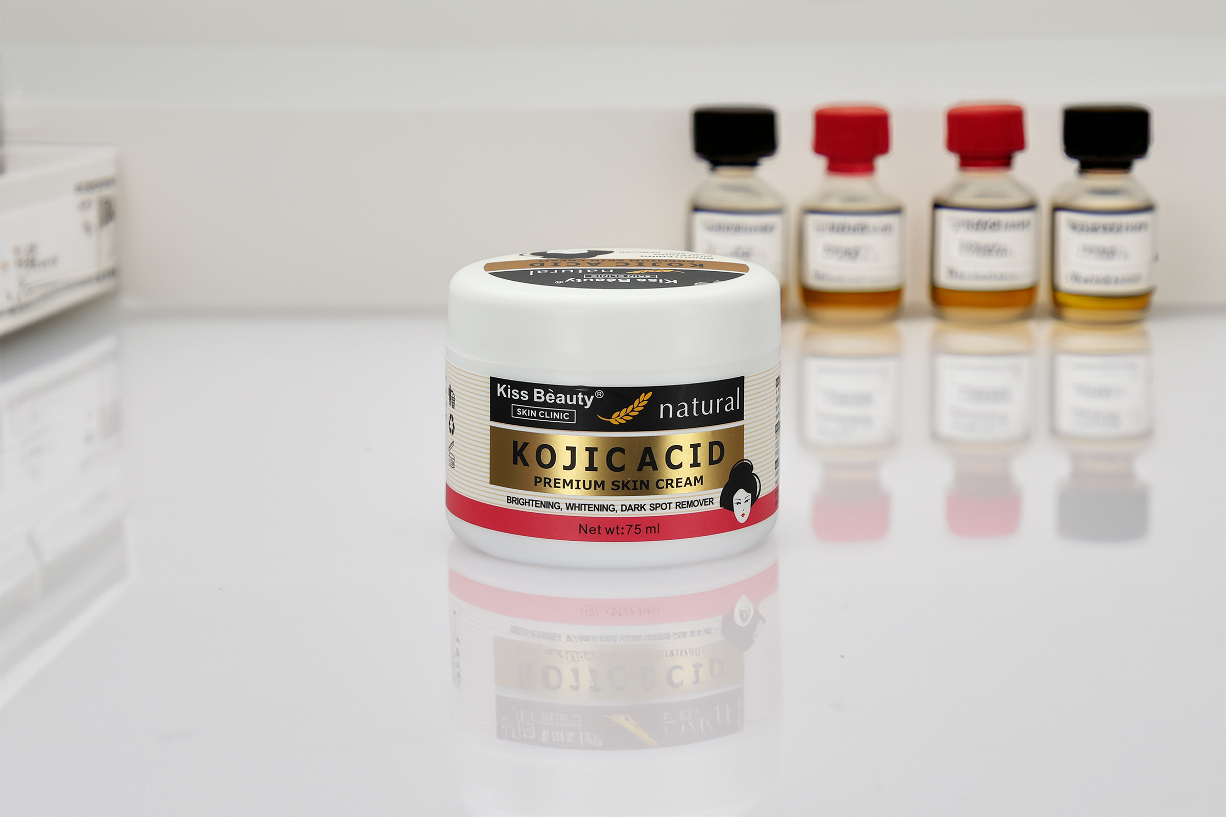 Kojic acid premium skin cream