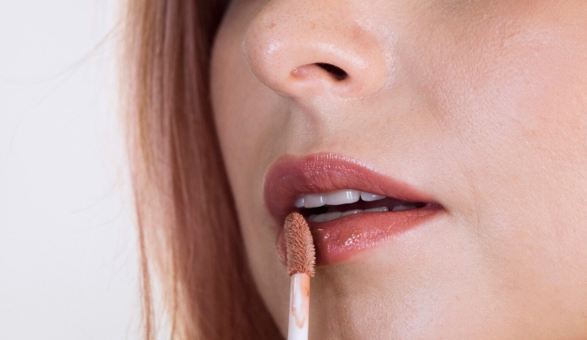 Which Lipgloss Is Truly Long-Lasting and Waterproof A Deep Dive Review