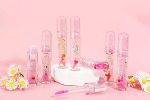 Flowers Moist Magic Lip Oil