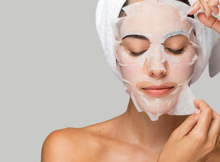 Uso de máscara de equilibrio para nutrir la piel sin debilitar su barrera