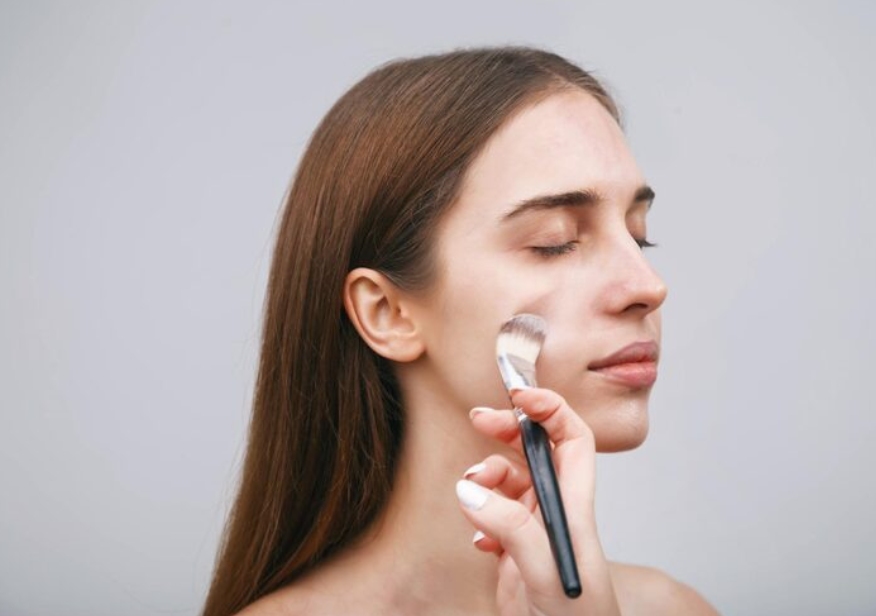 Customers Want Peptides in Their Foundation for Skinification of Makeup