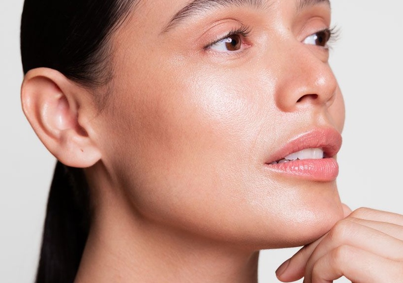 How to Layer Hyaluronic Serum for 72-Hour Plumpness