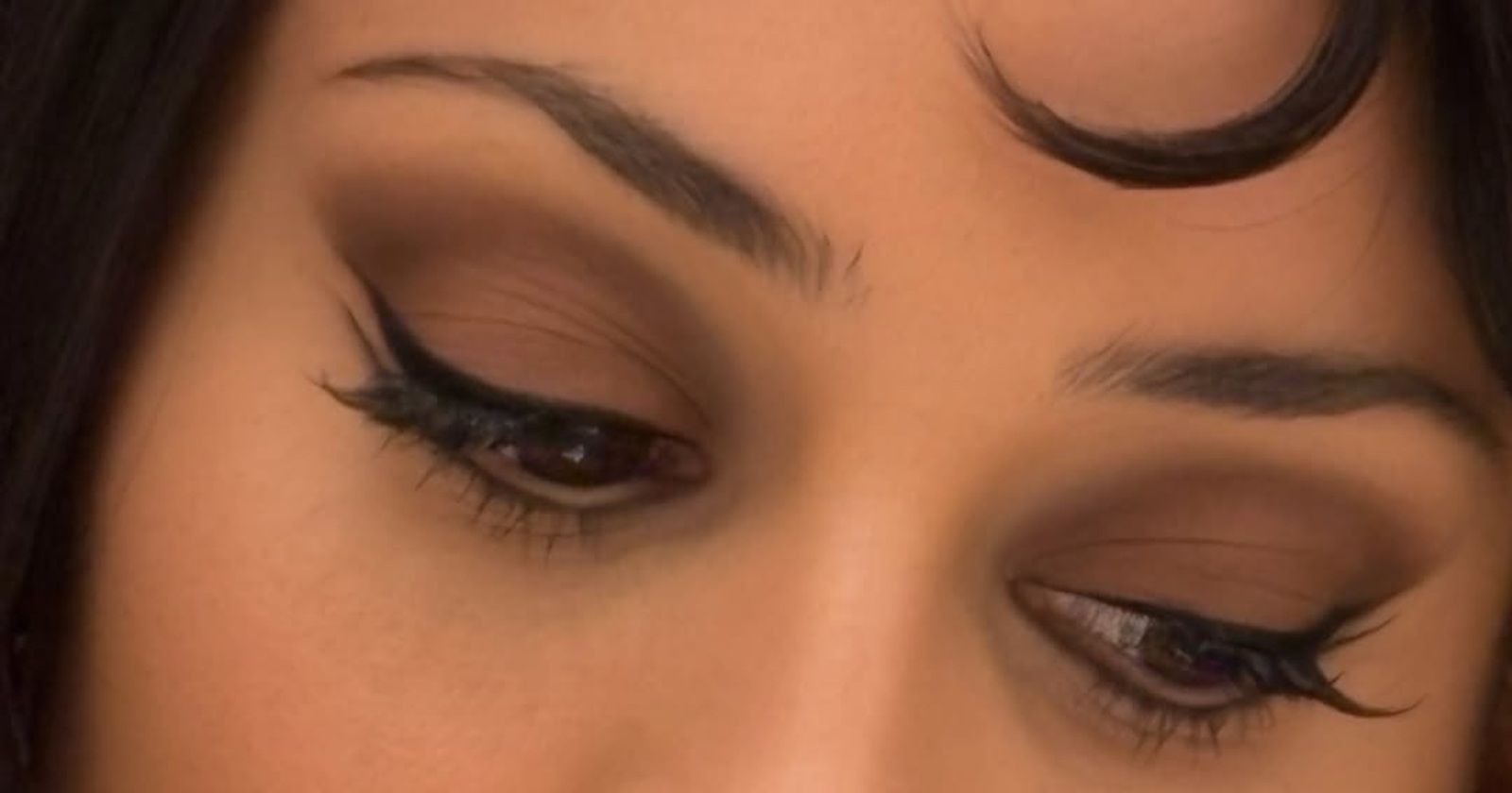 Revenge eyeliner for sharp, camera-ready, waterproof eye looks
