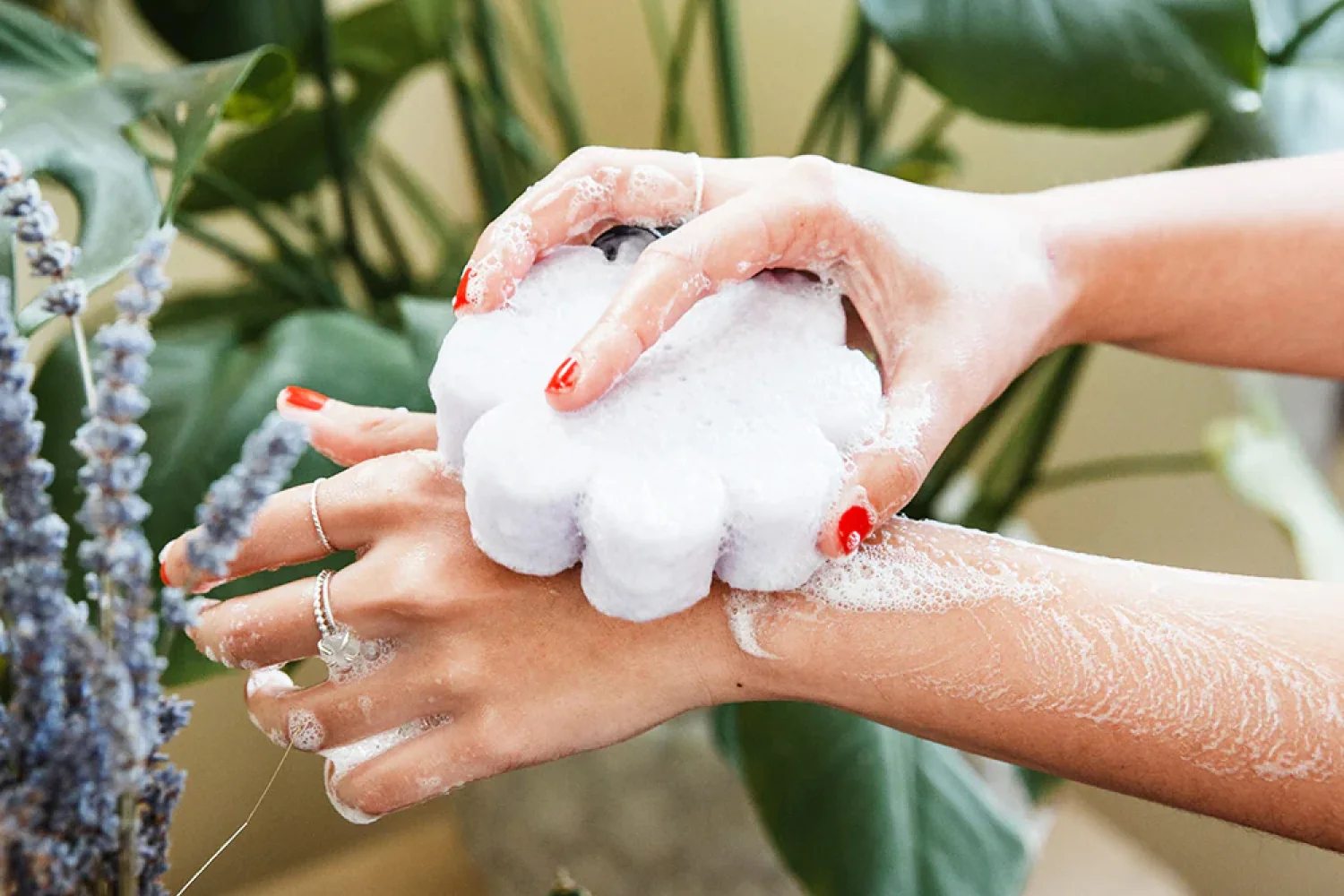 Moisturizing body wash gently cleanses while preserving skin hydration