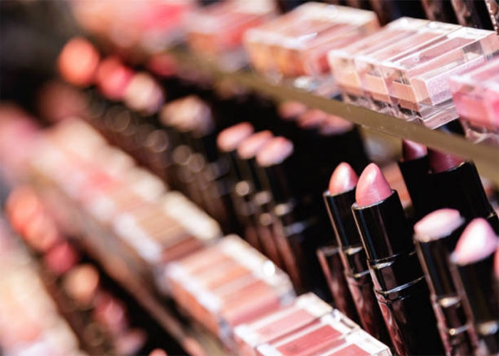 Choisir entre les services de fabrication de produits cosmétiques OEM et ODM